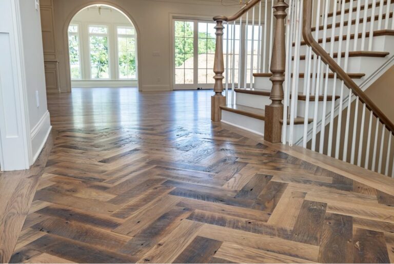 Barn Siding Oak flooring